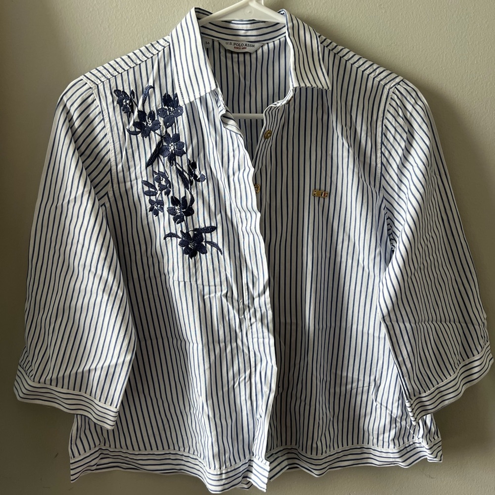 U.S. POLO ASSN. Semi-Cropped Button Down Shirt